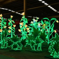 Linternas LED de Seda Chinas Impermeables con Formas de Plantas, Decoraciones para Festivales al Aire Libre, Halloween/Día de Acción de Gracias/Navidad/Año Nuevo