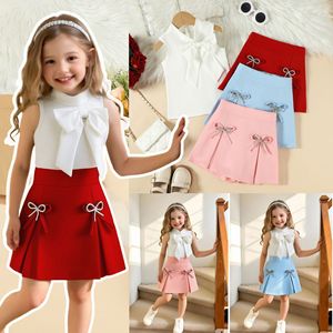 Set Estivo Transfrontaliero Europeo-Americano Bestseller: Top Senza Maniche Tinta Unita per Ragazze + Set con Strass a Farfalla - Product Image 1