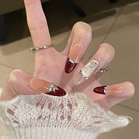 Fleurs blanches faites à la main de haute qualité et arcs rouges Nail Art Design Produits manuels de mode pour les doigts