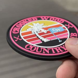 Badge personnalisé en relief, étiquette en caoutchouc, logo 3D, patch en silicone, étiquette en PVC souple pour vêtements - Product Image 2