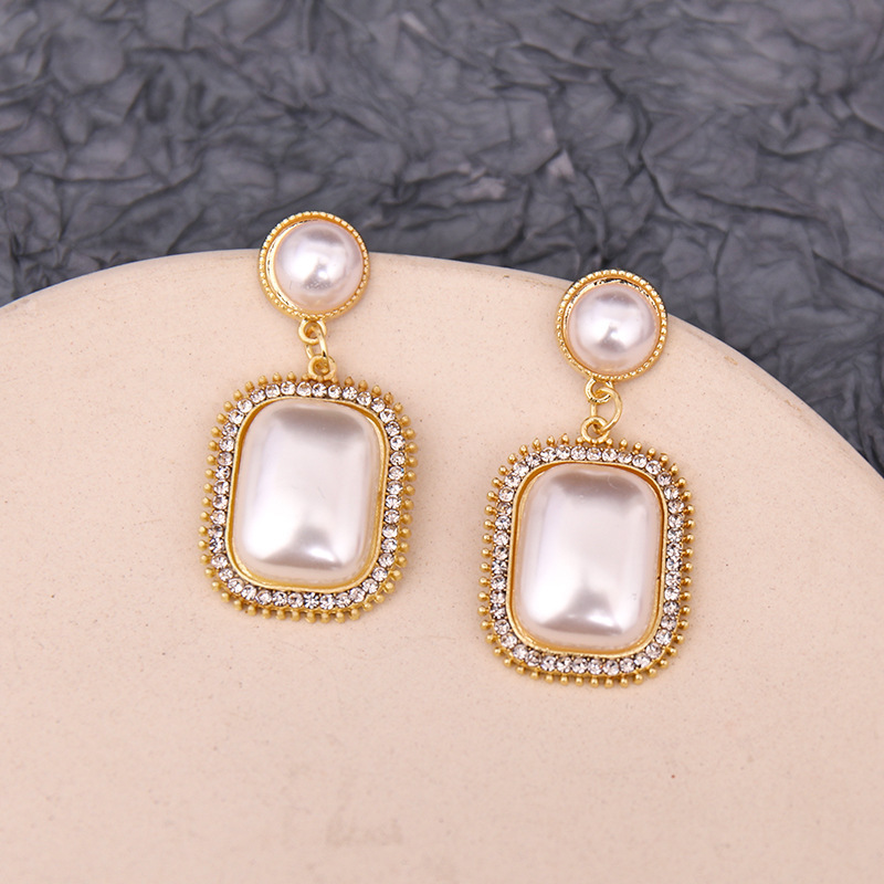 gold+pink earring 1