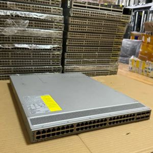 เราเตอร์ C8300-2N2S-4T2X C8300 2RU พร้อมพอร์ต WAN 10G (2 ช่อง SM และ 2 ช่อง NIM, 2 พอร์ต 10 กิกะบิตอีเธอร์เน็ต และ 4 พอร์ต 1 กิกะบิตอีเธอร์เน็ต) - Product Image 6
