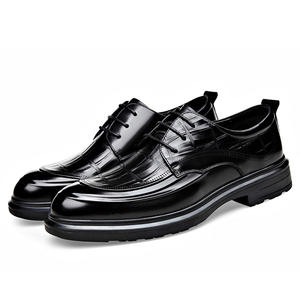 British <b>Style</b> Men's Business Formal and Casual Slip-on Leather <b>Shoes</b> with Floral Pattern Thick Sole Autumn Korean <b>Style</b> - Product Image 5