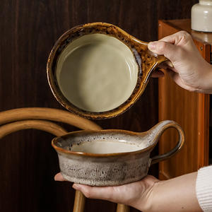 Tazón de Cerámica Chaozhou de 401-500 ml, Hecho a Mano, Estilo Bohemio, con Estampado de Leopardo, Tazón para Ensalada con Dos Asas para Uso Doméstico - Product Image 3