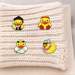 En gros, Pin's en émail et métal personnalisé, motif canard jaune mignon, Série professionnelle, pour sacs à dos et bijoux de mode - Product Image 2