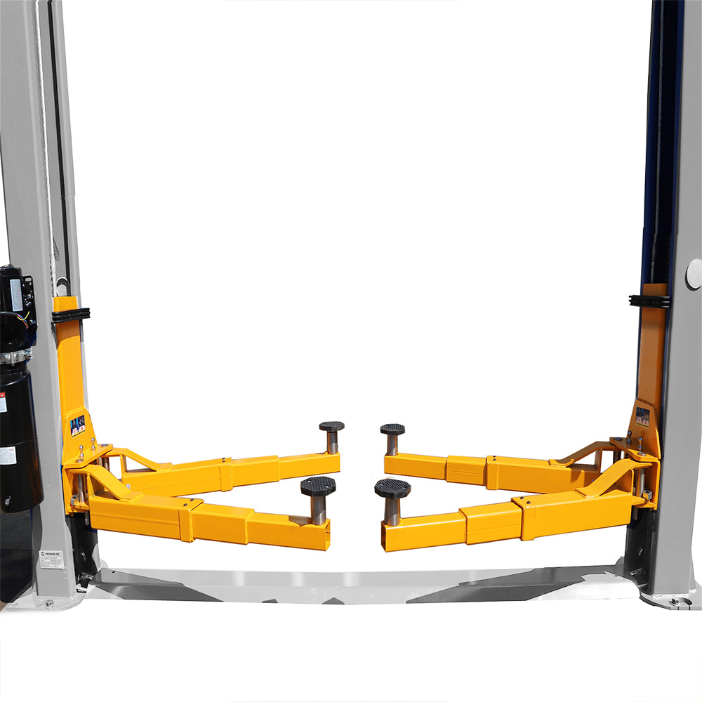 額装済/Car Lift Connecticut（クリス プライタス）/ポスター 2 Post Car Lifts | Two post Lifts | New York Sales