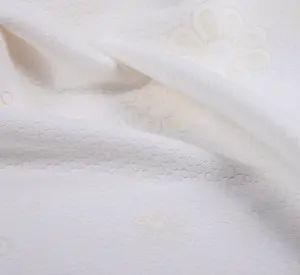 Prêt à expédier résistant à l'huile résistant à l'eau et aux taches tissu tricoté jacquard de haute qualité expédition rapide