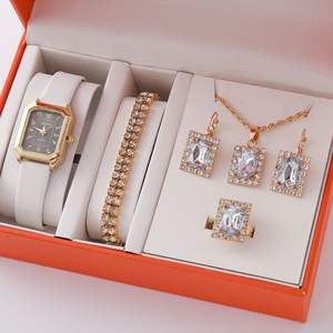 Nuovo orologio quadrato romano con bracciale in pietra preziosa Set di quarzo movimento in lega di vetro con quadrante finestra cinturino quadrato in pelle - Product Image 6