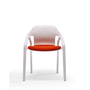 Outdoor Furniture Stackable Colorful Plastic Armrest Cafe Dining Chairs with/Without Seat Cushion