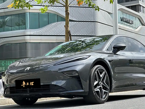 2024 Edición avanzada RISING AUTO F7 Sedan 576km Vehículo de nueva energía a la venta Coches usados baratos - Product Image 3