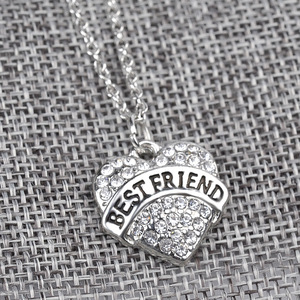 Collar con Colgante de Cristal en Forma de Corazón para Mamá, Estilo Clásico, Personalizado OEM, Regalos Familiares 2026 - Product Image 5