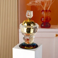 Brûleur d'encens en cristal K9 Rose Bud avec base à facettes arc-en-ciel, couvercle creux en forme de lune dorée, écologique, fait main, support d'aromathérapie pour la maison