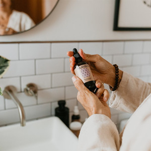 Agua Floral - Product Image 1