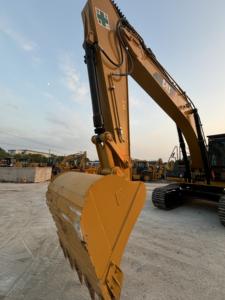 Excavateur Caterpillar 330 d'occasion Excavateur Cat 330 d'occasion 330b 330c 330d 330d2 330d2l 330 à bas prix en stock - Product Image 3