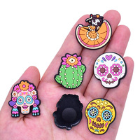 Breloque de sabot en PVC souple, motif Cactus Fleur Squelette de Dessin Animé, accessoire de chaussure amovible DIY, style Crâne de Sucre du Jour des Morts Mexicain