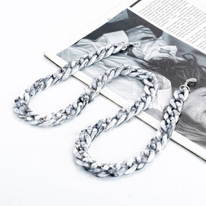 2024 à la mode grand plat acrylique acétate collier visage masquage <span class=keywords><strong>lunettes</strong></span> de soleil chaîne <span class=keywords><strong>lunettes</strong></span> chaîne de <span class=keywords><strong>lunettes</strong></span> pour <span class=keywords><strong>lunettes</strong></span> - Product Image 5