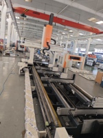 Tianchen 7000mm Çalışma Masası 4 Eksenli İşleme Merkezi Alüminyum Kapı Pencere CNC Delme Freze Delik Delme Makinesi İncelemeleri Görün