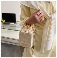 Ventes directes d'usine 2025 nouveau coréen perle chaîne marguerite blanc/kaki sac à bandoulière rétro sac à main