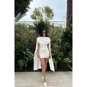 Robe Courte Blanche Élégante pour Femme XS-XL, Coupe Trapèze en Spandex, Idéale pour le Bureau et les Journées Décontractées, Tendance Printemps-Automne - Product Image 4