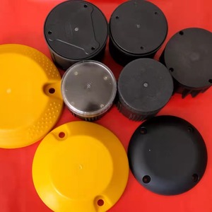 قطع بلاستيكية مصنعة بالحقن حسب الطلب - مواد ABS وPP وPC وغيرها، معتمدة بشهادة ISO9001، ألوان مخصصة، عمر قالب طويل - Product Image 1