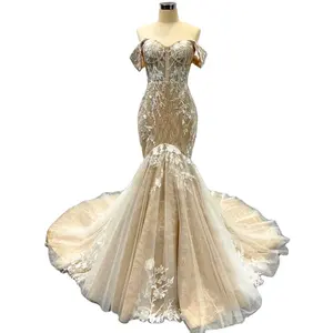 सफेद गोल्ड मरमेड बंद कंधे शादी की पोशाक निर्मल हिल HM66349 जानेमन चमक के साथ ब्राइडल गाउन ट्रेन