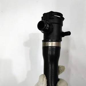 Manguera Superior de Refrigerante del Radiador 17127596832 para BMW F20 F30 F80 116i 118i 120i 320i 2011-2016 - Product Image 3