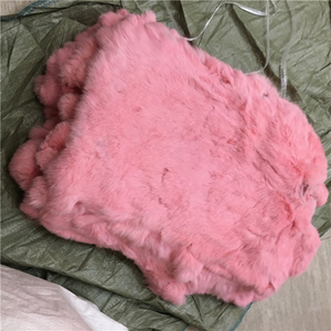 Fourrure animale - Plaque <span class=keywords><strong>de</strong></span> fourrure <span class=keywords><strong>de</strong></span> <span class=keywords><strong>lapin</strong></span> Rex à poils doux et épais - Peaux <span class=keywords><strong>de</strong></span> <span class=keywords><strong>lapin</strong></span> Rex - Product Image 1