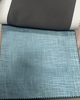 Tissu occultant tissé teint pour rideaux, poids moyen 250 g/m², en stock, emballage en rouleau