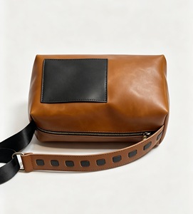 <span class=keywords><strong>Trousse</strong></span> de Toilette de Voyage <span class=keywords><strong>Grande</strong></span> Capacité <span class=keywords><strong>en</strong></span> <span class=keywords><strong>Cuir</strong></span> et Toile Écologique à Motif Bonbons Vintage avec Fermeture Éclair - Product Image 4