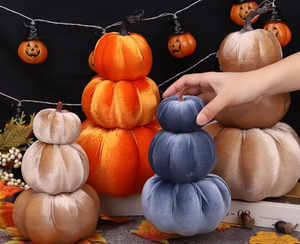 Tour de citrouilles artificielles personnalisée en velours et mousse, centre de table d'Halloween, modèle récolte d'automne, décoration empilable pour usage intérieur - Product Image 6