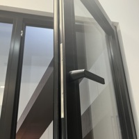 Ventana Abatible de Aluminio AMJ con Triple Acristalamiento, Insonorizada, Impermeable, Eficiente Energéticamente, con Certificación NFRC