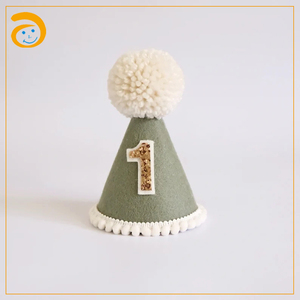 Chapeau de fête d'anniversaire en feutre avec couronnes chapeau de cône pour enfants pour fête d'anniversaire Photo accessoires décorations - Product Image 3