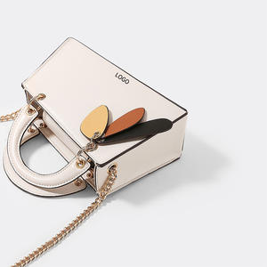 AZB444 sac à main trapézoïdal Unique é<span class=keywords><strong>l</strong></span>égant pour femmes, mini sacs inspirés <span class=keywords><strong>de</strong></span> femmes, marque, mini sacs à main en cuir pu 2023 - Product Image 2