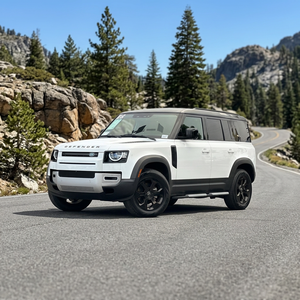 Land Rover Defender 110 S 2023 d'occasion en excellent état, conduite à gauche, intérieur foncé, sièges en cuir, pneus R16, automatique, SUV 6 places - Product Image 2