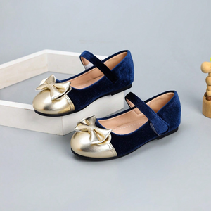 Zapatos Planos Personalizados para Niños, Zapatos de Vestir de Terciopelo Azul con Punta Dorada - Product Image 2