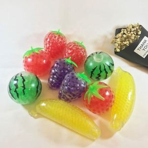 Juguetes Blandos de Frutas y Verduras para Niños y Niñas, Proveedor de Fábrica Económico: Pelota Antiestrés de Fresa, Piña, Limón, Uva, Tomate, Fidget - Product Image 2