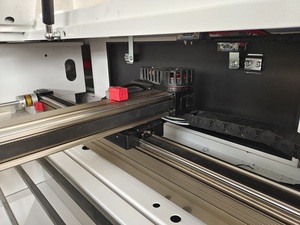 Adecuado para máquinas de grabado láser CO2 de escritorio 1390, con refrigeración por agua, admite operación automatizada con madera y cuero. - Product Image 5