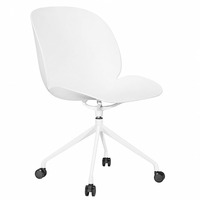 Fauteuil de loisirs à roulettes confortable au design moderne, idéal pour les réunions de bureau d'hôtel et autres occasions