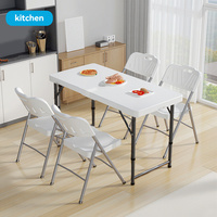 Table pliante de 5,5 pieds, portable, robuste, en plastique, pliable en deux, table utilitaire d'extérieur, hauteur réglable avec poignée de transport