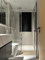 Porte de douche coulissante pour hôtel au design moderne personnalisable avec cadre en alliage d'aluminium et verre trempé