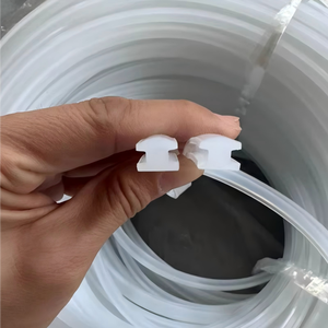 Bandes d'étanchéité en caoutchouc de silicone personnalisées, transparentes ou blanches, résistantes aux hautes températures, pour utilisation dans les machines de mise sous vide. - Product Image 1