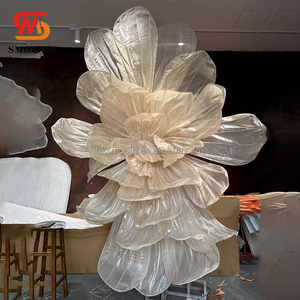 Nouvelle Conception Lisse : Installation Artistique Géante en Organza de Soie pour Décoration de Fond de Mariage et Accessoires Photo - Product Image 3