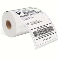 Les étiquettes en papier thermique imperméables sont utilisées pour imprimer les informations sur les produits et les codes à barres.