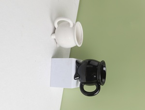 Tazza in Ceramica Nera Personalizzata con Logo, Tazza da Caffè a Forma di Calderone, Mug di Halloween per Streghe - Product Image 4