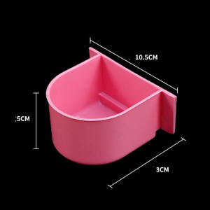 Vente en gros d'accessoires pour cage à oiseaux en plastique bol de nourriture et mangeoire à oiseaux suspendus pour perroquets et pigeons de compagnie - Product Image 4