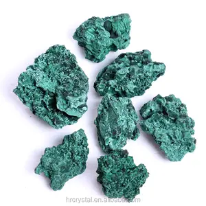 Rohes Gestein und Kristalle Probe Natürlicher grüner Malachit kristall Rauer Probens tein