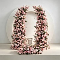 Arche florale élégante pour mariage, rangée de roses artificielles pour décoration de scène extérieure, toile de fond de mariage, décoration d'événements
