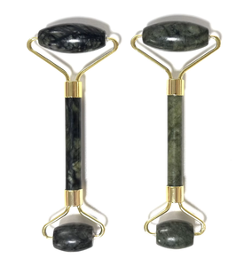 rodillo facial de <b>jade</b> - Product Image 2