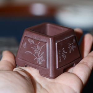 Maceta Cuadrada Mini Zisha para Bonsái, Hecha a Mano, del Tamaño de una Palma, Extra Pequeña - Product Image 2
