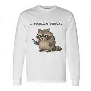 Camiseta de manga larga con estampado digital de mapache 'I Require Snacks', unisex para adultos, cuello redondo, promocional - Product Image 2